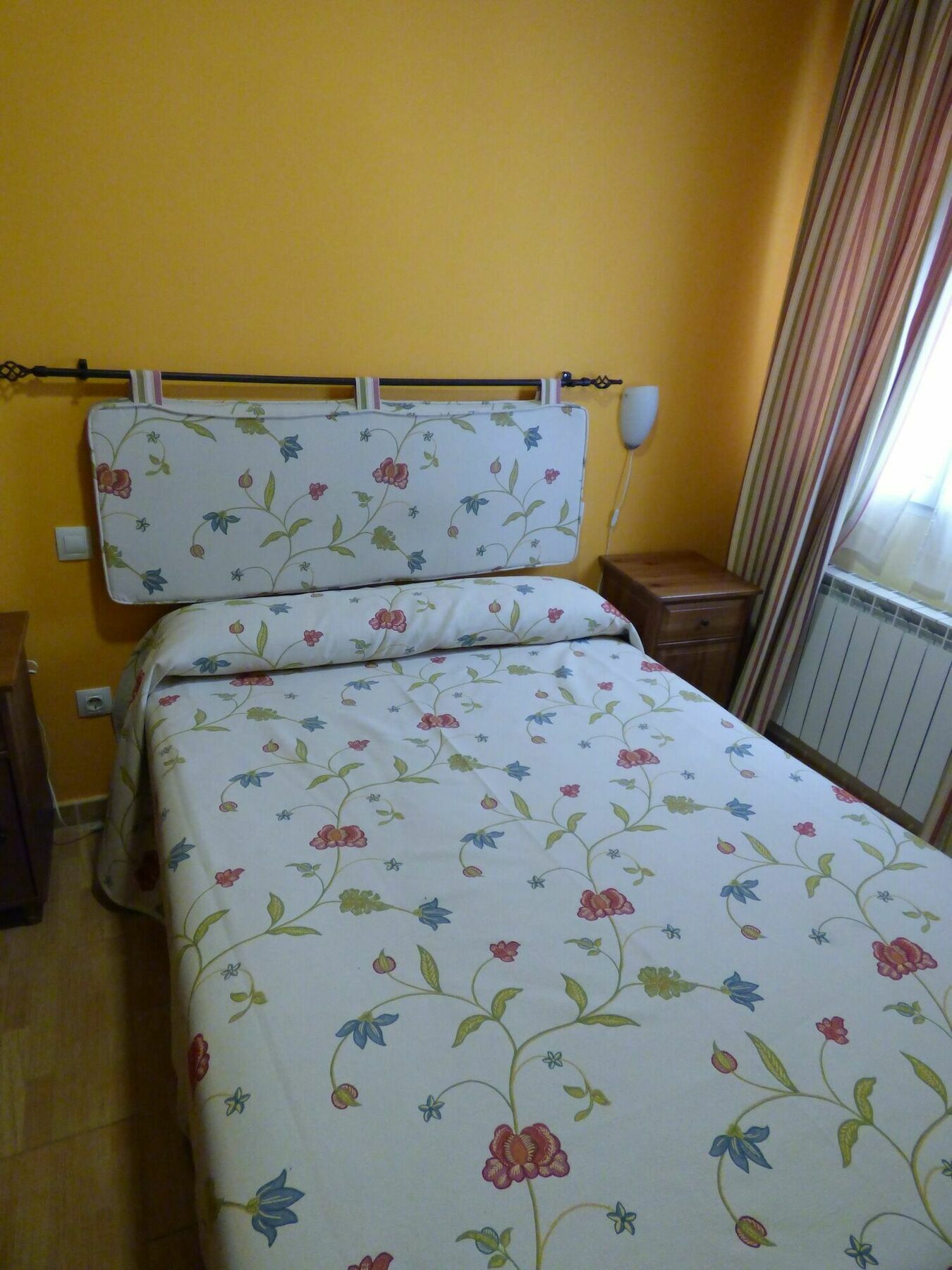 Hostal La Colmena Vicolozano Εξωτερικό φωτογραφία
